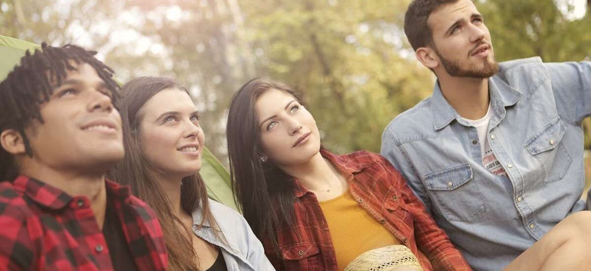 mixed-ethnic-group-outdoor-sunshine